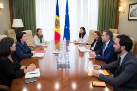 Natalia Gavrilița a discutat cu reprezentanții UNFPA, Ib Petersen și Nighina Abaszadeh